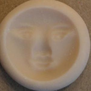 M108 Small Moon Face Mold